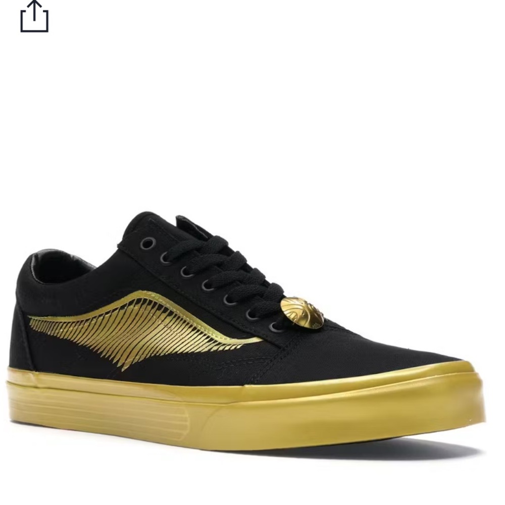 Vans x Harry Potter Golden snitch sneaker size men’s 9 women’s 10.5